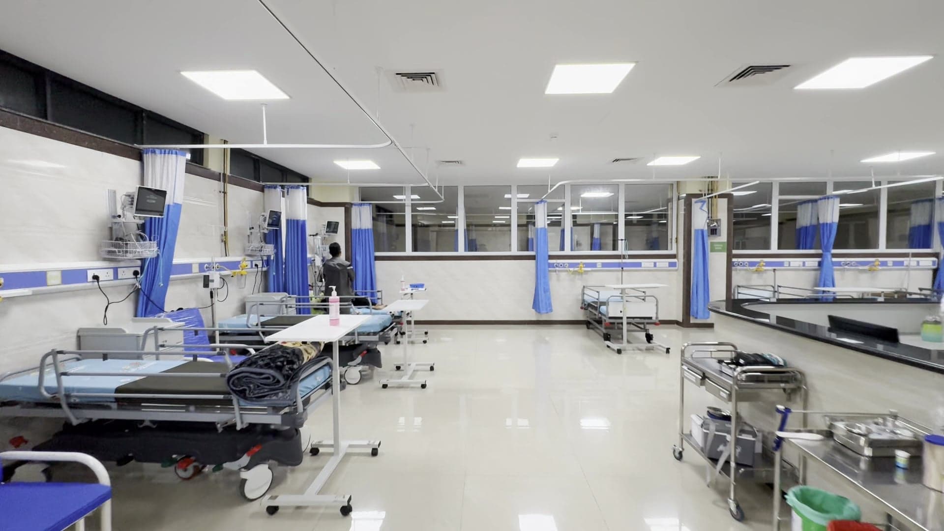 24/7 Pediatric Emergency & Resuscitation