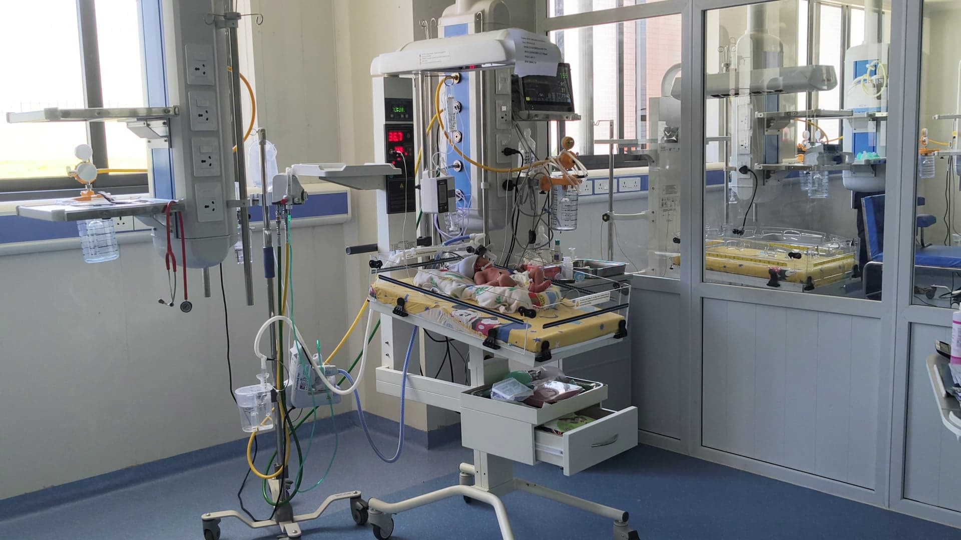 Neonatal Intensive Care Unit (NICU)